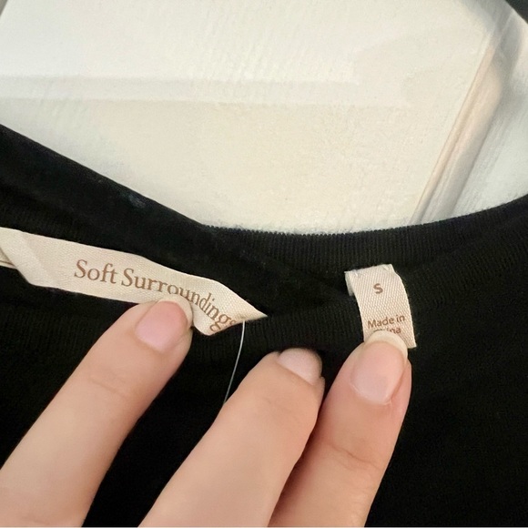 Soft Surroundings Women's Margulies Sweater Black Size Small Zipper Back NWT - Picture 4 of 8
